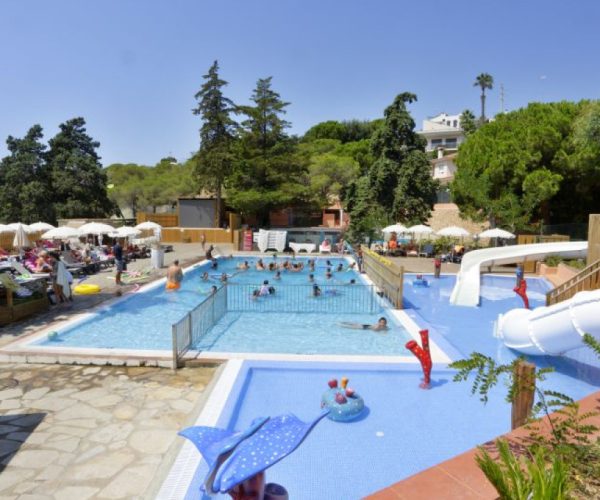 Camping Cala Canyelles zwembad