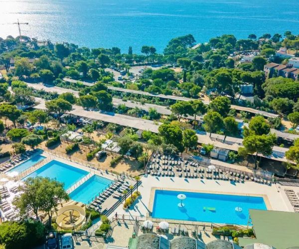 Camping cala gogo costa brava zwembaden