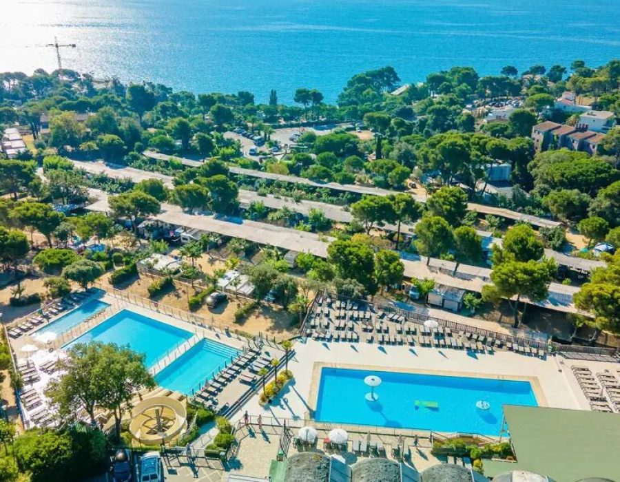 Camping cala gogo costa brava zwembaden