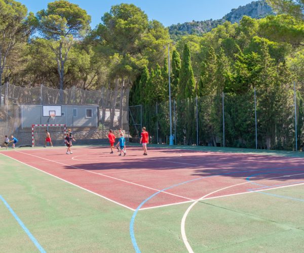 Camping Castell Montgri sportveld