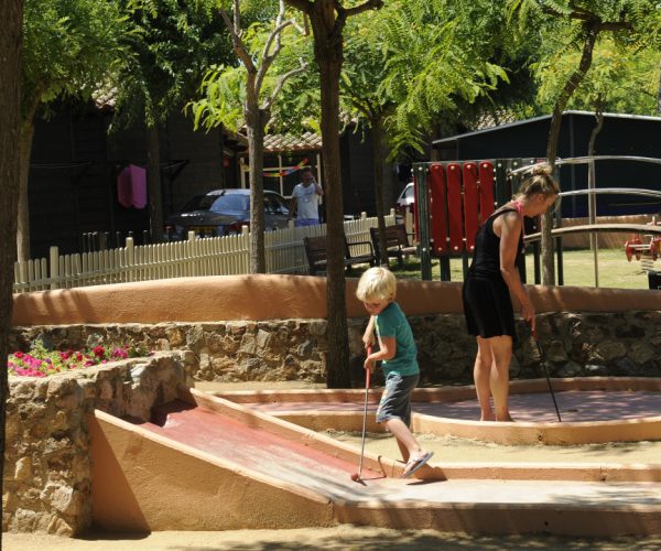 Camping Del Mar minigolf