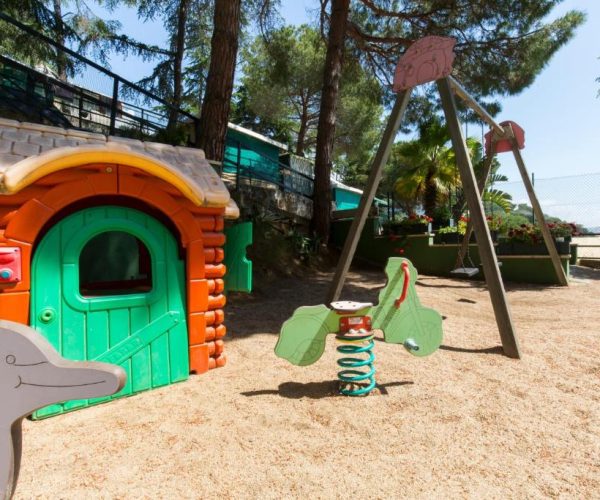 camping el far in calella speeltuin