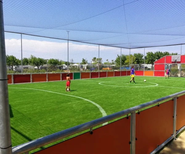 camping el pla de mar in malgrat de mar voetbalveld