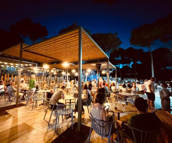 Camping Interpals restaurant