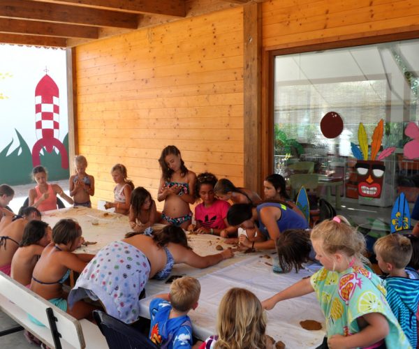 Camping Riembau animatie kids