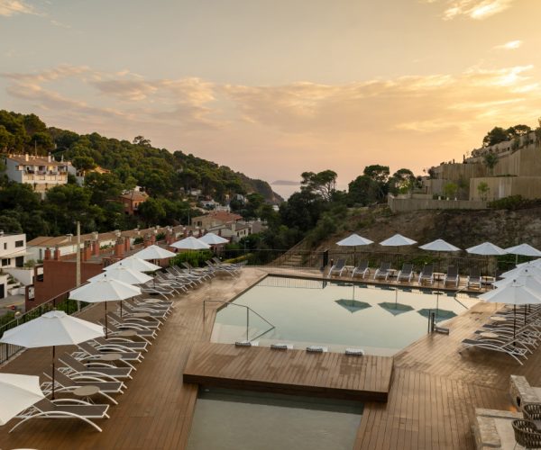 Camping Talaia Plaza Ecoresort zwembad